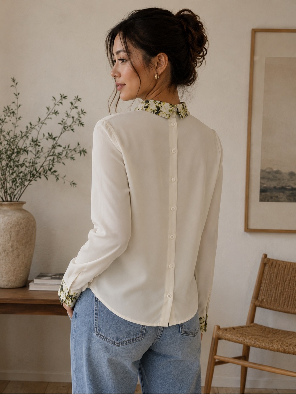 Club Monaco Cream Button-Back Blouse with Green Floral Trim Size XS